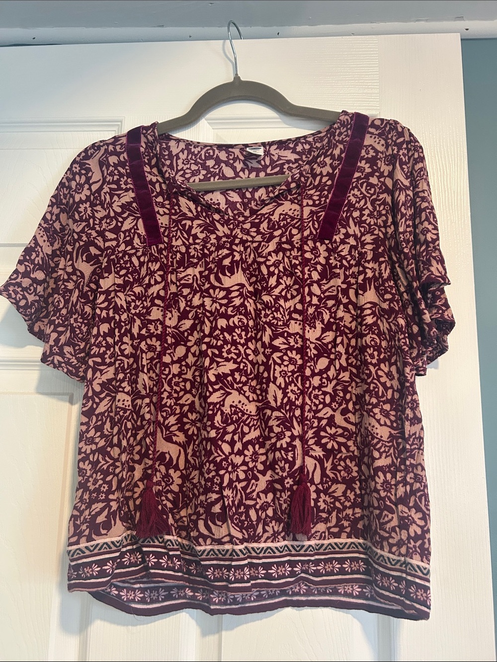 Old Navy Burgundy and Pink Floral Tassel Peasant Blouse